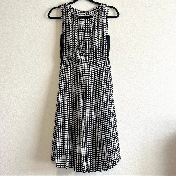 L’Agence Pleated Check Plaid Dress Size 2 - Picture 2 of 12